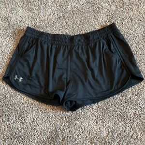 Black under armour cloth shorts